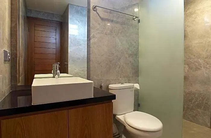 玛塔哈利小屋酒店 3* 勒吉安